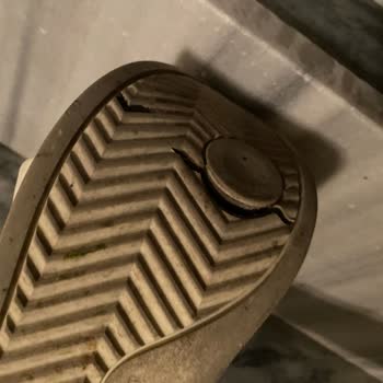 Zara Altı Yarılan Ayakkabı