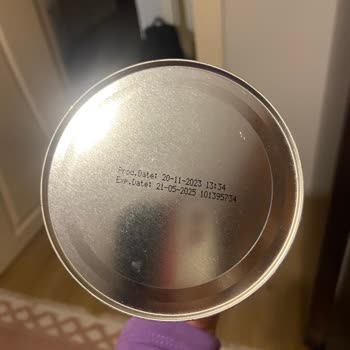 Aptamil Prosyneo 1 Numara İçinden Çıkan Bilinmeyen Siyah Bir Nokta