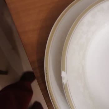 Jumbo Markası Kalitesiz Ve Müşterileriyle İlgilenmezler, Mağdur Eder.