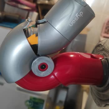 Dyson V12 Koltuk Altı Dirsek Sorunu
