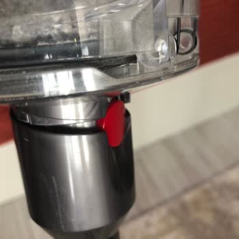 Dyson Başlık Ve Gövde Değişimi Sorunu