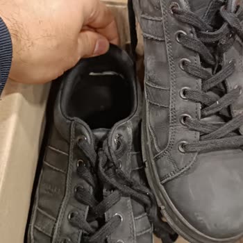 Dockers İç Astarları Yırtılmış