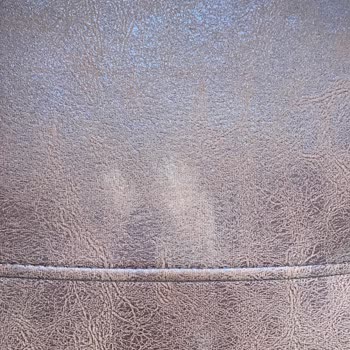 Turan Ev Mobilya Deformasyon Var