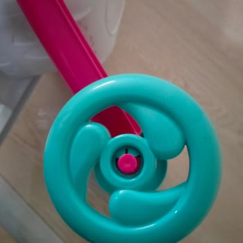 Şok Marketler Kusurlu Ürün. Kırık