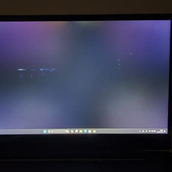 HP Sağlam Ekranlı PC Mi Ölü Pikselli Bir Ekranla Gönderdiler