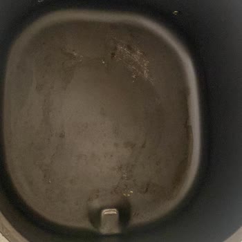 Kumtel Airfryer Yapıştırıyor Çizildi Haznesi