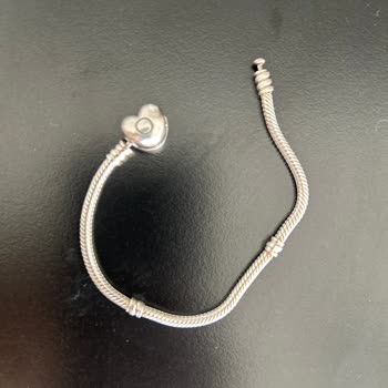 Pandora Mücevher Pandora Bilekliğim Karardı Ve Bollaştı!