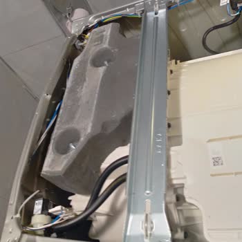 SEG Çamaşır Makinesi Paramparça Geldi