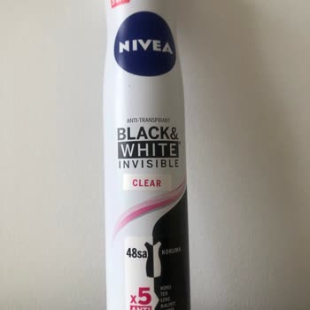 Nivea Anti-Transpirant Black & White Invisible Hautreizungen