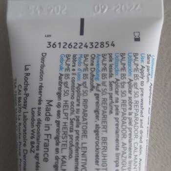 La Roche - Posay Nar Eczadan Aldığım Krem Kaşıntı Yaptı.