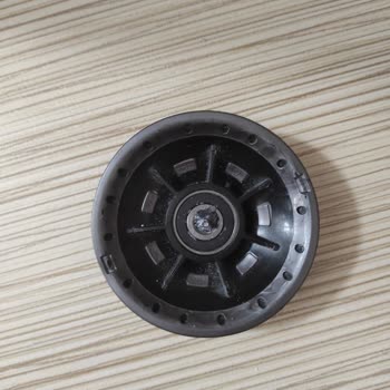 Dyson Gen5 Mor Gri Süpürgemin Tekerleği Kırıldı