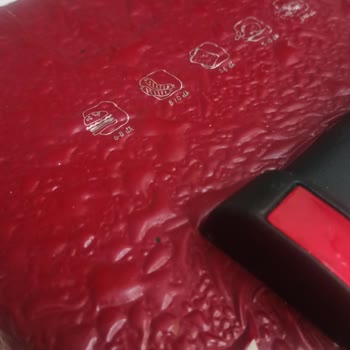 Karaca Tost Makinesinin Görsel Bozukluğu