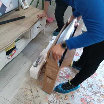 Samsung Marka 80 Ekran TV