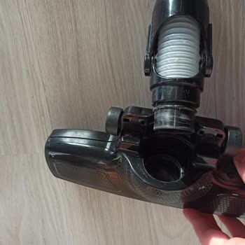 Fantom Dikey Süpürge Başlığı Çıktı