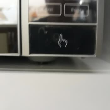 Akkaya Teknik Servis Beko Dan Aldığım Micro Dalga Fırın Üretim Hatası