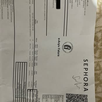 Sephora Kırık Ürün Geldi
