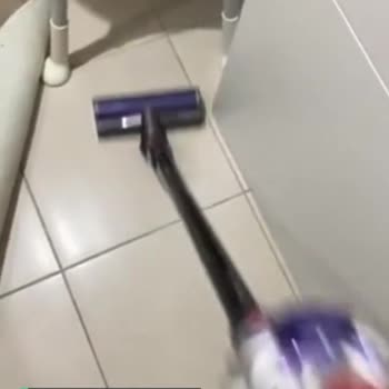Dyson V8 Kesik Kesik Çalışıyor