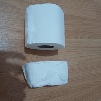 Familia Tuvalet Kağıdı Rulosu Hasarlı
