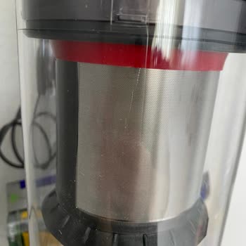 Dyson Sıfır Ürünü Çizik Gönderdi!