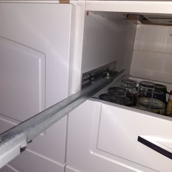 Samet A.Ş Çekmece Rayı Fren Mekanizması Ve Paslanma Sorunu