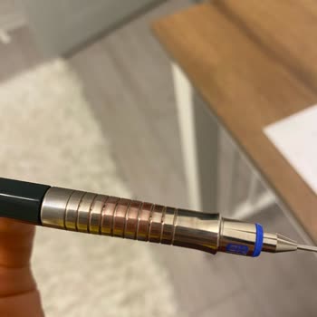 Faber Castel Vario Kalemim Paslandı