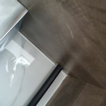 Samsung Servisi Oluşturduğu Hasar Ve Kalitesiz İşçilik