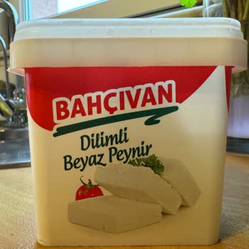 Bahçıvan Beyaz Peynir Plastik Kokusu