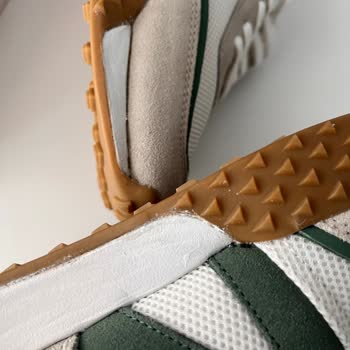 Beymen.com Dan Aldığım Lacoste Ayakkabı Alçıyla Boyalı Halde Geldi