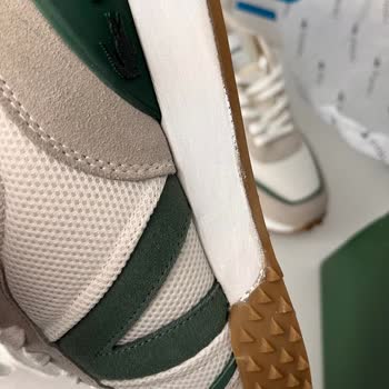 Beymen.com Dan Aldığım Lacoste Ayakkabı Alçıyla Boyalı Halde Geldi