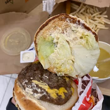 Ankara Optimum'da Burger King'den Beklenen Lezzet Hayal Kırıklığı