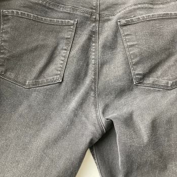 LCW Siyah Pantolon Birkaç Yıkama Sonrasında Soldu