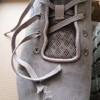 Skechers Ayakkabı Bağcığı Hiçbir Yerde Yok!