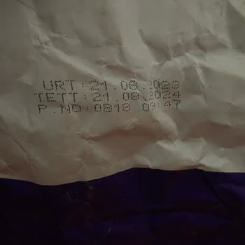 Eriş Un İçinde Böcekler Geziyor