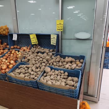 Misaş Market Misaş Müdürü Ve Tavrı