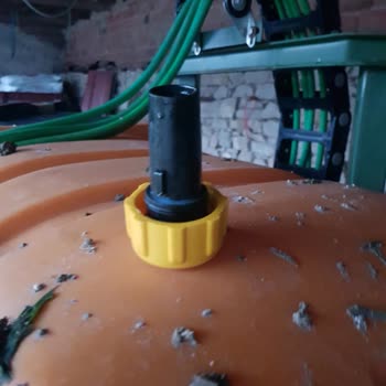 Öntar Tarım İlaçlama. Makinesi Kapağı