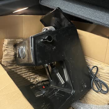 Media Markt Kahve Makinemi Garantiden Kırık Yolladı!
