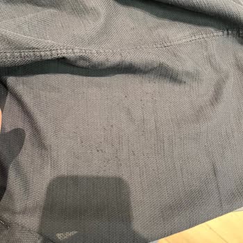 Mavi Markasından Alınan 7 Gömleğin 2 Tanesinin İp Atması