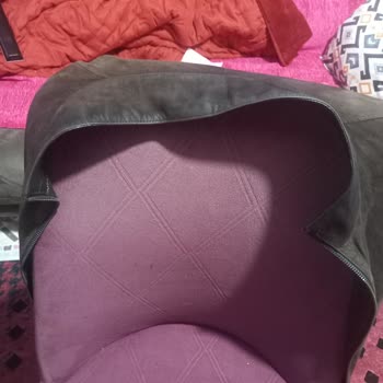 4 Aylık Derimod Ceketin Derilerin Dökülmesi Ve Değişim Yapılmaması.