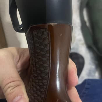 Veyron Ahşap Kaplama Problemi, Ceviz Dediler Sunta Çıktı