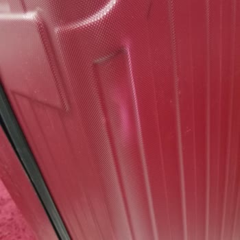 Pegasus Havayollarının Valizleri Tahrip Etmesi