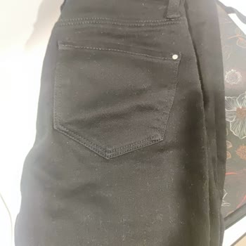 Mavi'nin Jeanı Kumaş Pantolon Gibi Aşırı Tüyleniyor