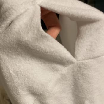 Tudors Sweatshirt 1 Yıkamada Yırtıldı