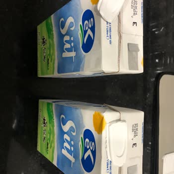 Sek Süt Bozuk Kapaklı Sütler