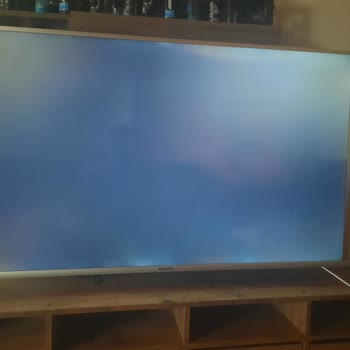 A101den Onvo Marka 65 İnç TV Aldım TV'de Bulutlanma Mevcut