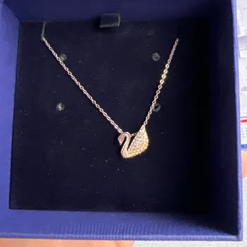 Kristal Kutu Kristal Kolye İsimli Satıcının Tüketiciyi Mağdur Etmesi