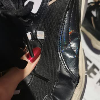 Puma Garanti Süresi Dolmamış Ayakkabı İçin Sorumluluk Almıyor