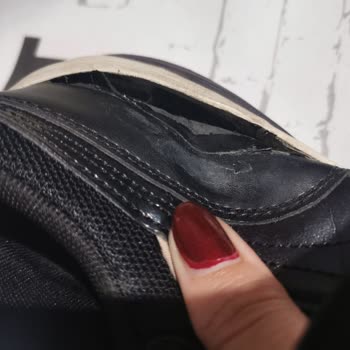 Puma Garanti Süresi Dolmamış Ayakkabı İçin Sorumluluk Almıyor