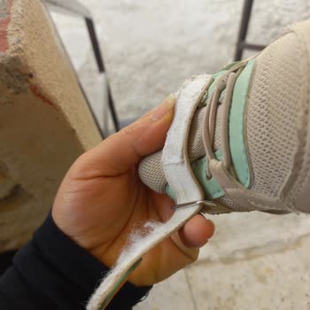 Fast Step Ayakkabı Cırtlarının Yapışkanlığını Kaybetmesi