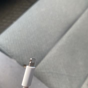 Gürgençler Orijinal İPhone Şarj Cihazı Tamir Edilmemesi