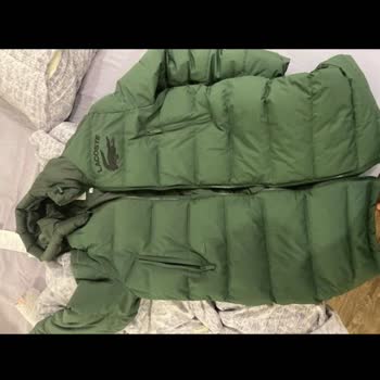 Lacoste Kaz Tüyü Mont Sorunu